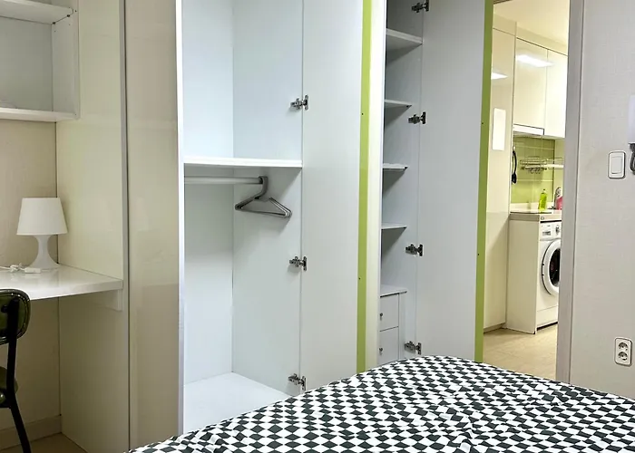 아파트 Ss Cosy Single Near Sindaebangsamgeori Station *