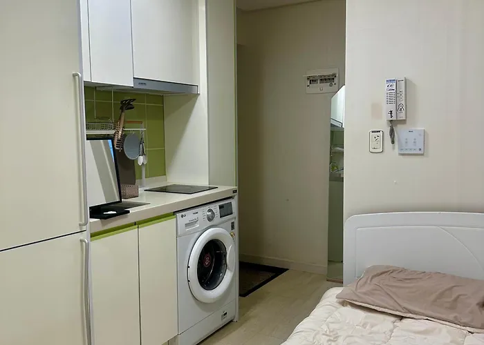 Ss Cosy Single Near Sindaebangsamgeori Station 아파트 서울특별시